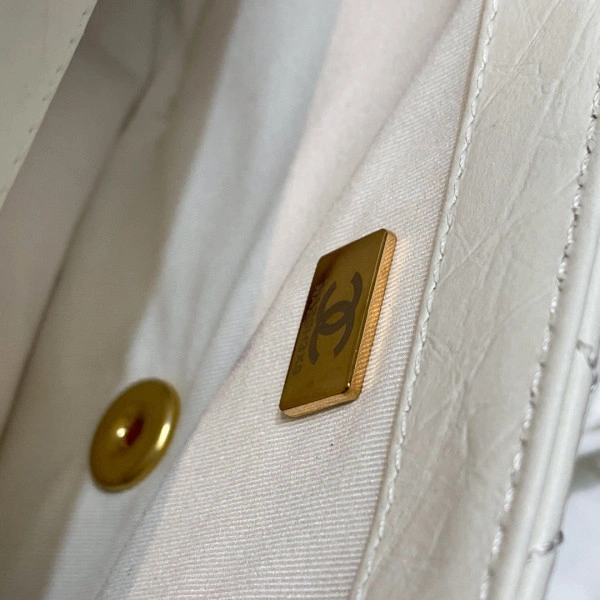 CHANEL FLAP BAG Fashionable 601 - Image 10