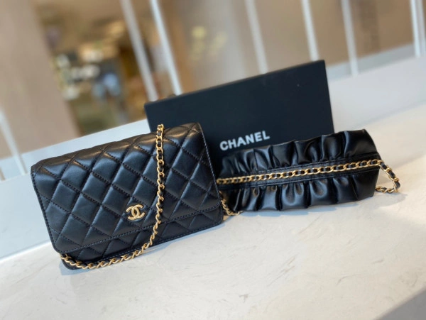 CHANEL CHAIN WALLET SmartChoice 1365 - Image 4