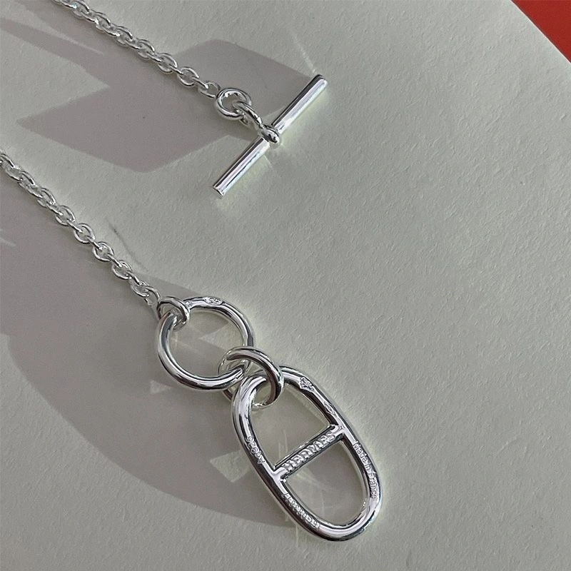 Hermes Chaine D'Ancre Logo Pendant Necklace Silver - Image 3