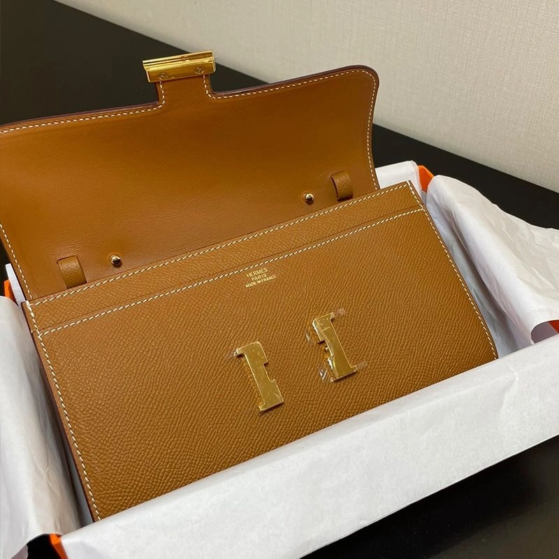 Hermes Constance To Go Wallet Epsom Leather Gold Hardware In Brown - Image 3
