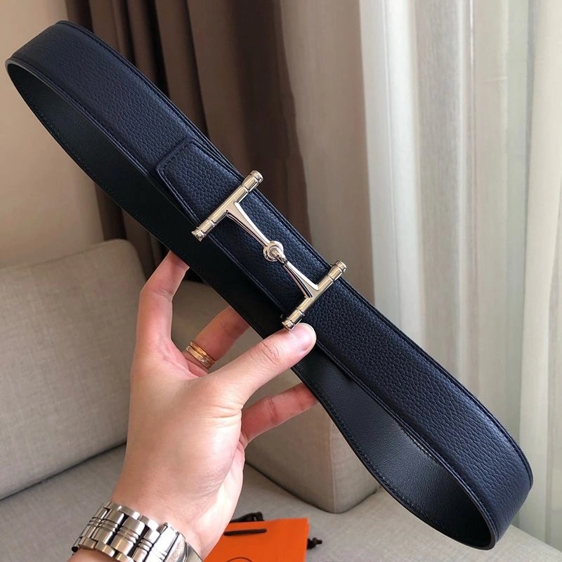 Hermes H Hippique Buckle 38MM Reversible Belt Togo Leather In Navy Blue - Image 4