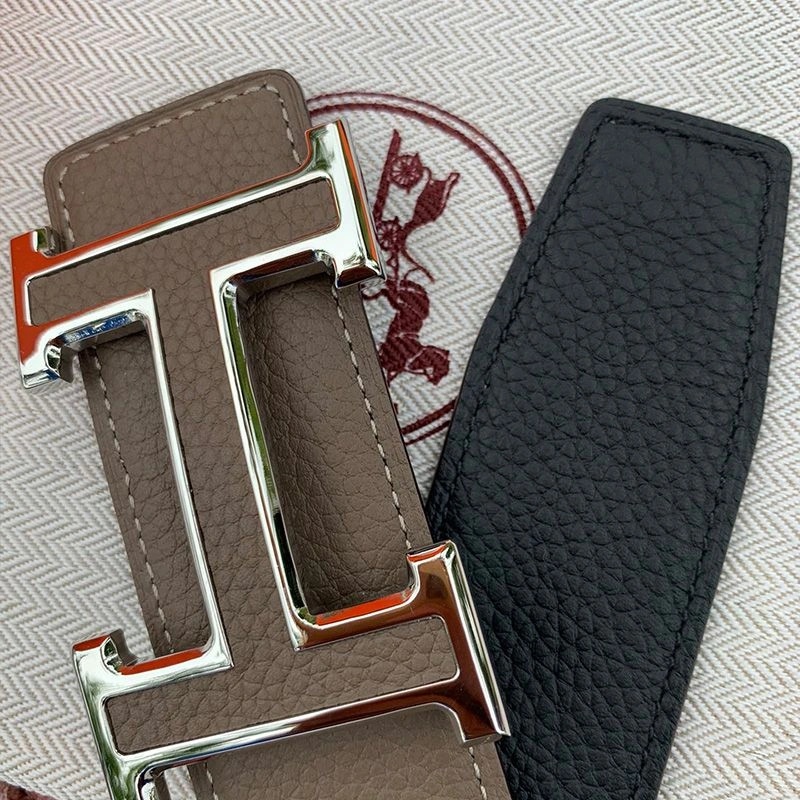 Hermes H Leather Buckle 38MM Reversible Belt Togo Leather In Grey Silver - Image 4