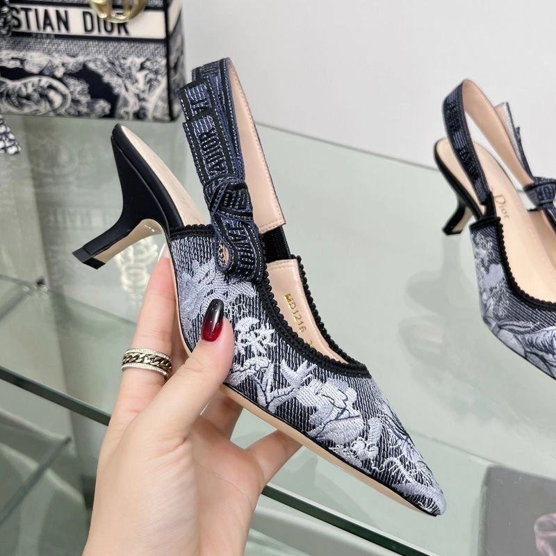 J'Adior Slingback Pumps Women Toile de Jouy Sauvage Motif Canvas Black Grey - Image 4