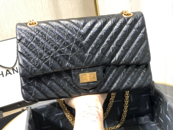 CHANEL FLAP BAG Affordable 747 - Image 4