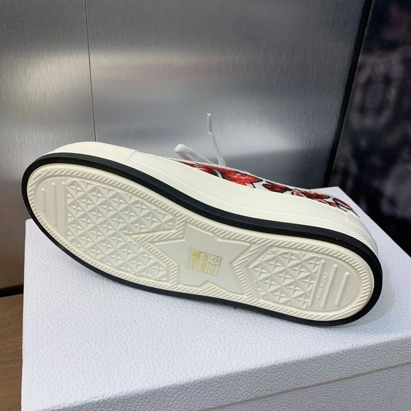 Walk'n'Dior Platform Sneakers Unisex Le Coeur des Papillons Motif Canvas Red - Image 4