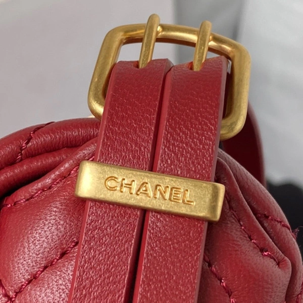 WellDesigned CHANEL SMALL FLAP BAG 379 - Image 5
