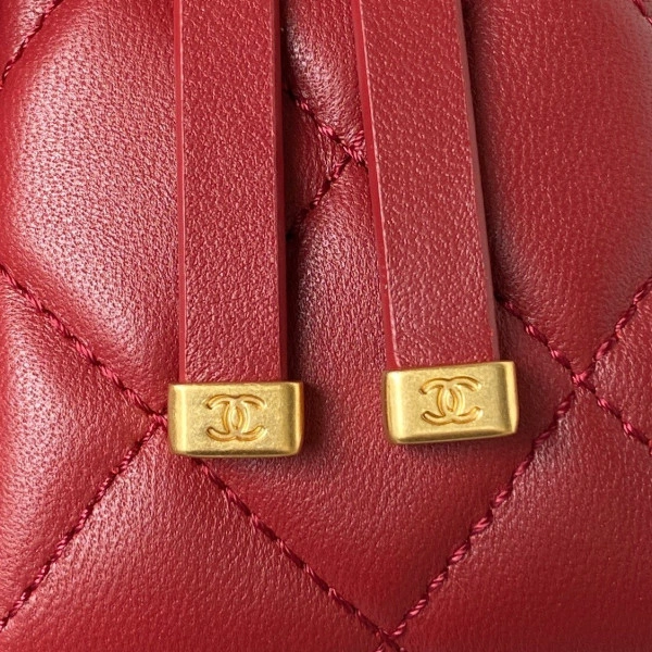 WellDesigned CHANEL SMALL FLAP BAG 379 - Image 6