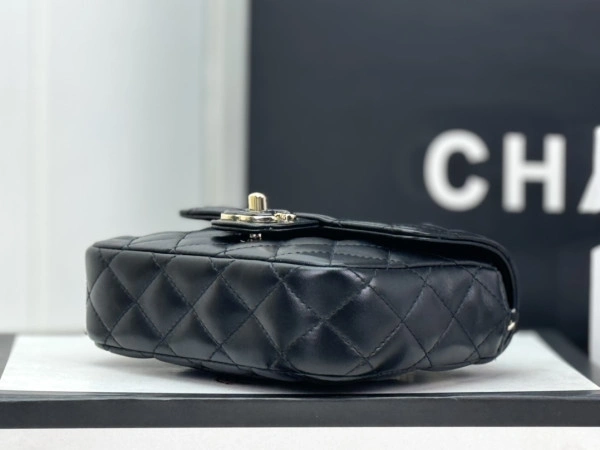 CHANEL MINI FLAP BAG Fashionable 351 - Image 5