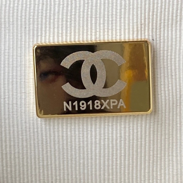 NewStyle CHANEL HOBO HANDBAG 1503 - Image 10