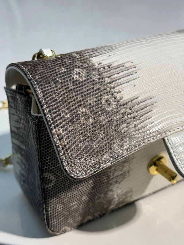 CHANEL FLAP BAG 20CM Trendy 337 - Image 8