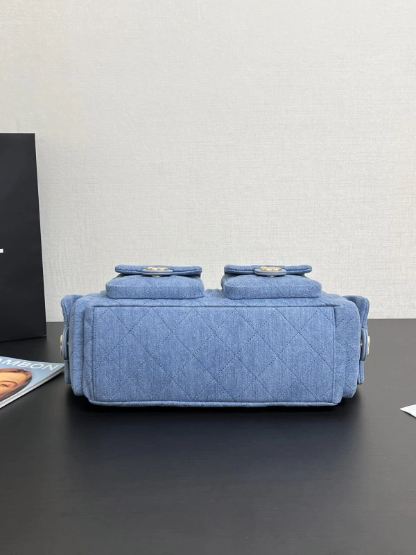 CHANEL Large Hobo Bag Trendy 1429 - Image 8