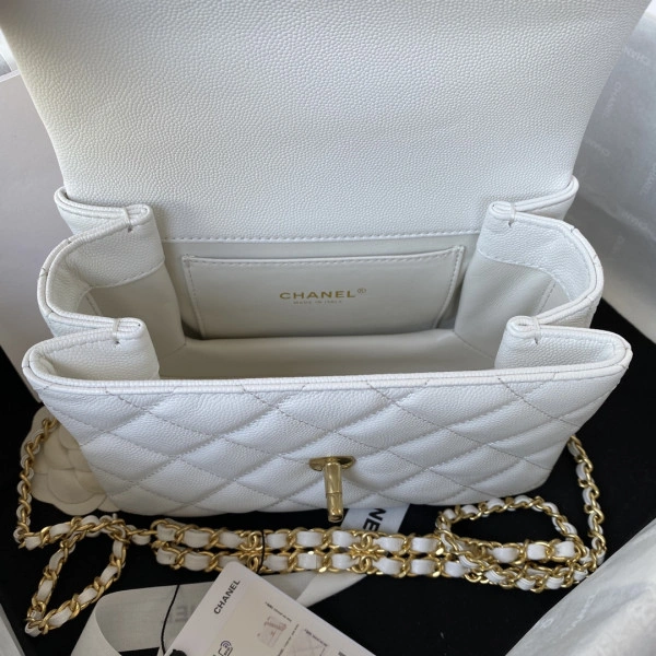 StreetReady CHANEL FLAP BAG 412 - Image 8